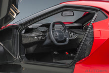 Indlæs billede til gallerivisning FORD USA GT 2017 LIQUID RED SILVER STRIPES 1:12