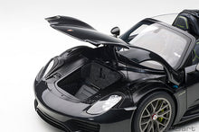 Indlæs billede til gallerivisning 1/12 2013 Porsche 918 Spyder , black metallic 1:12