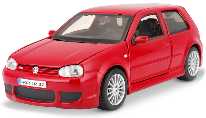VOLKSWAGEN GOLF R32 2002 RED 1:24 fra Maisto