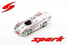Indlæs billede til gallerivisning PORSCHE 936/77 2.1L TWIN TURBO TEAM MARTINI RACING PORSCHE SYSTEM N 4 WINNER 24h LE MANS 1977 JACKY ICKX - HURLEY HYWOOD - JURGEN BARTH WHITE RED BLUE 1:18