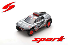 Indlæs billede til gallerivisning Audi RS Q e-TRON #200 PETERHANSEL/BOULANGER DAKAR RALLY 2022 grå/hvid/rød 1:18