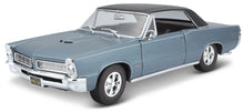 Indlæs billede til gallerivisning PONTIAC GTO HURST 1965 METALLIC LIGHT BLUE 1:18