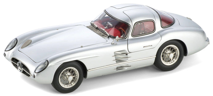 MERCEDES BENZ 300 SLR UHLENHAUT COUPE 1955 - RED INTERIOR SILVER 1:18