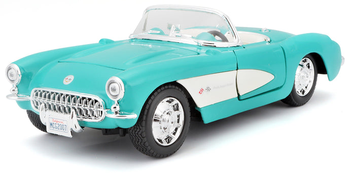 CHEVROLET CORVETTE SPIDER 2-DOOR 1957 TURQUOISE WHITE 1:24 fra Maisto