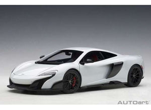 McLaren 675LT, Silica white 1:18