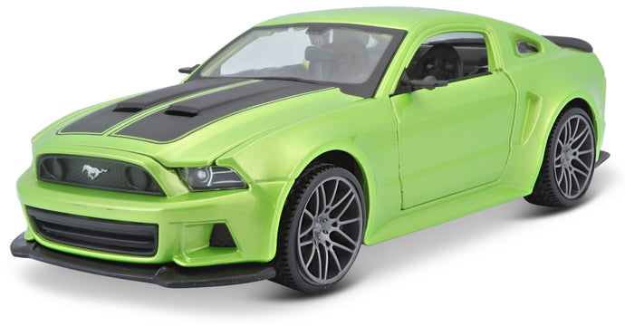 FORD MUSTANG STREET RACER 2014 GREEN/BLACK 1:24 fra Maisto