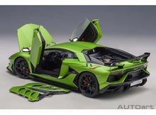 Indlæs billede til gallerivisning Lamborghini Aventador SVJ, verde alceo 1:18