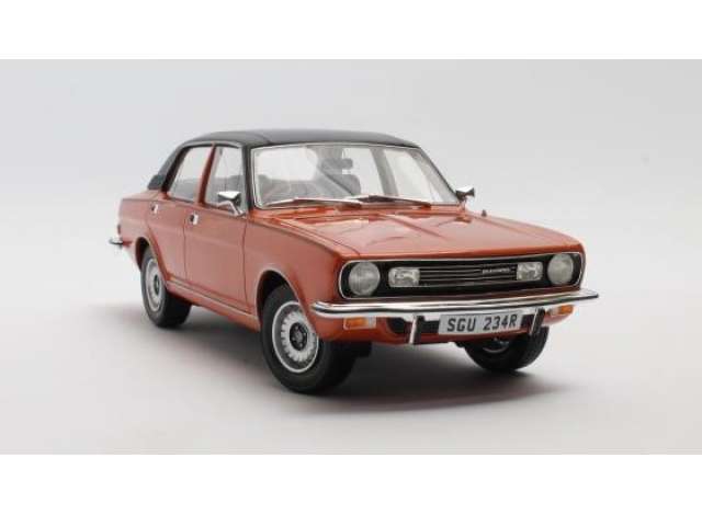 1976 Morris Marina Saloon, orange 1:18