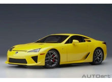 Indlæs billede til gallerivisning 1/18 Lexus LFA, yellow 1:18