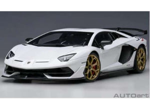 1/18 Lamborghini Aventador SVJ, bianco asopo 1:18