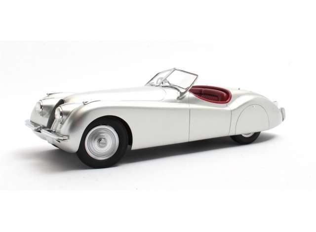 1/18 1948 Jaguar XK120 OTS, silver 1:18