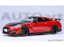 Indlæs billede til gallerivisning 1/18 2022 Nissan Skyline GT-R (R35) Nismo, vibrant red 1:18