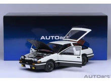 Indlæs billede til gallerivisning 1/18 Toyota Sprinter Trueno (AE86) â€œProject Dâ€, white/black 1:18