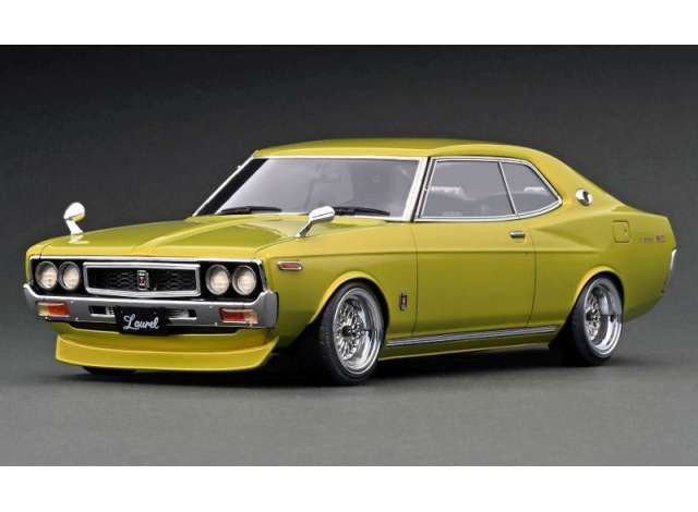 1/18 Nissan Laurel 2000SGX (C130), green 1:18