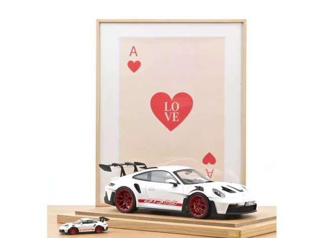 1/12 2022 Porsche 911 GT3 RS, white/pyro red 1:12