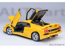 Indlæs billede til gallerivisning 1/18 Lamborghini Diablo SE Jota, superfly yellow 1:18