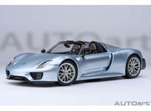 Indlæs billede til gallerivisning 1/18 Porsche 918 Spyder Weissach Package, liquid metal chrome blue 1:18