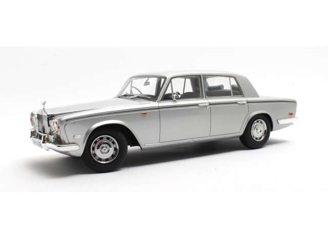 1/18 1975 Rolls-Royce Silver Shadow, silver metallic 1:18