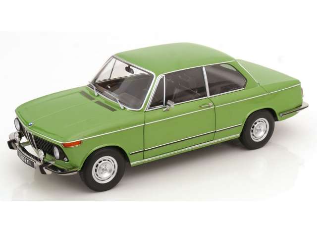 1/12 1974 BMW L2002 tii 2 Series, green metallic 1:12