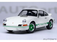 Indlæs billede til gallerivisning 1/18 Porsche 911 Carerra 2.7 RS, Grandprix white with green stripes 1:18