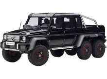 Indlæs billede til gallerivisning 1/18 Mercedes Benz G63 AMG 6x6, gloss black 1:18
