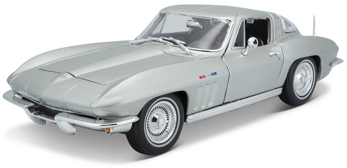 CHEVROLET CORVETTE COUPE 2-DOOR 1965 SILVER 1:18