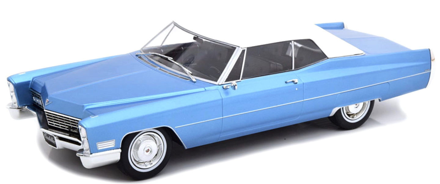 Cadillac DEVILLE CONVERTIBLE 1967 + SOFTTOP lys blå/hvid 1:18