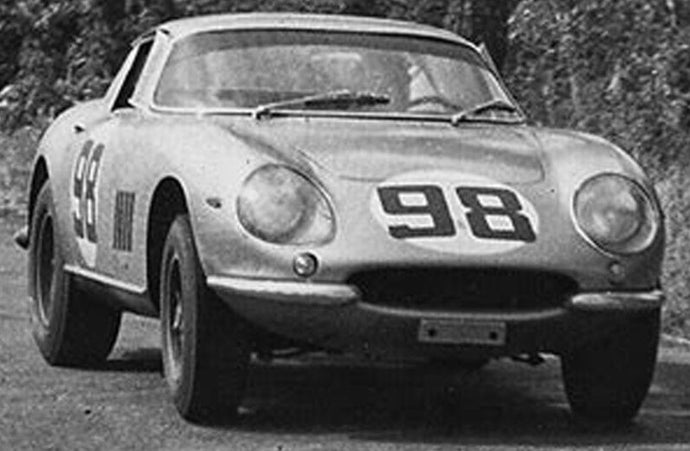 FERRARI 275 GTB/C COMPETIZIONE ch.9051 N 98 500km MUGELLO 1966 R.SINIBALDI - M.GRANA SILVER 1:18