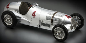 Mercedes Benz W125 #4 SEAMAN GP DONINGTON 1937 Limited Edition sølv 1:18