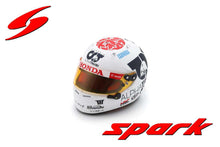 Indlæs billede til gallerivisning ARAI HELMET F1 CASCO HELMET AT04 TEAM ALPHA TAURI N 22 JAPAN GP 2023 YUKI TSUNODA WHITE 1:5