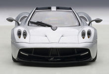 Indlæs billede til gallerivisning PAGANI HUAYRA METALLIC SILVER 2012 1:43
