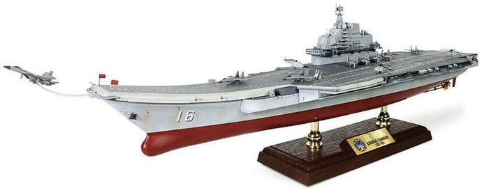 CHINESE (PLAN) AIRCRAFT CARRIER, LIAONING (16) 2016 grå/rød 1:700