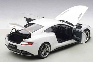 2015 Aston Martin Vanquish, white 1:18