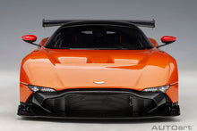 Indlæs billede til gallerivisning Aston Martin Vulcan, madagascar orange 1:18
