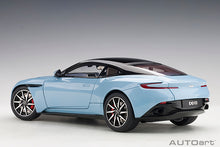 Indlæs billede til gallerivisning Aston Martin DB11, frosted glass blue 1:18