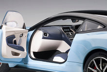 Indlæs billede til gallerivisning Aston Martin DB11, frosted glass blue 1:18