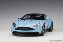Indlæs billede til gallerivisning Aston Martin DB11, frosted glass blue 1:18
