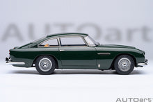 Indlæs billede til gallerivisning 1/18 Aston Martin DB5, british racing green 1:18