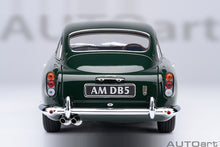 Indlæs billede til gallerivisning 1/18 Aston Martin DB5, british racing green 1:18