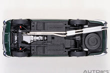 Indlæs billede til gallerivisning 1/18 Aston Martin DB5, british racing green 1:18