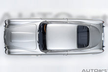 Indlæs billede til gallerivisning 1/18 Aston Martin DB5, silver metallic 1:18