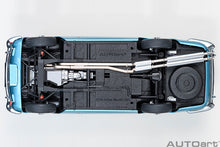 Indlæs billede til gallerivisning 1/18 Aston Martin DB5, caribbean pearl 1:18
