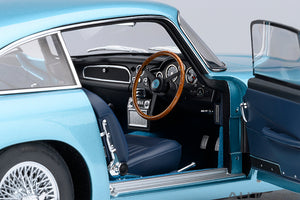 1/18 Aston Martin DB5, caribbean pearl 1:18