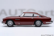 Indlæs billede til gallerivisning 1/18 Aston Martin DB5, dubonnet rosso 1:18