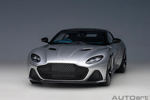 Indlæs billede til gallerivisning 1/18 Aston Martin DBS Superleggera, silver 1:18