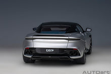 Indlæs billede til gallerivisning 1/18 Aston Martin DBS Superleggera, silver 1:18