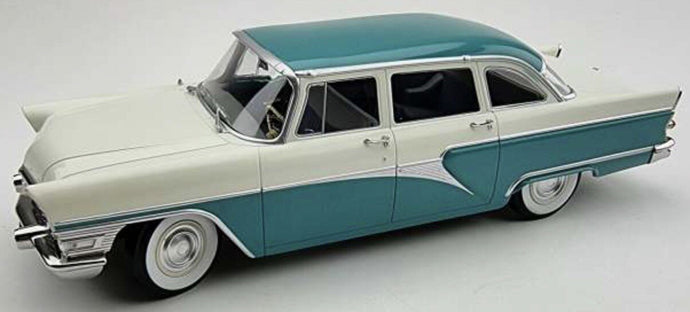 GAZ 13 SEAGULL 1959 TURQUOISE/WHITE 1:18