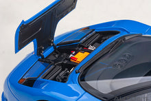 Indlæs billede til gallerivisning 1/18 Bugatti EB110 SS, racing blue 1:18