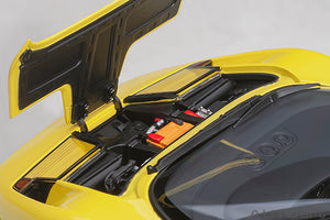 1/18 Bugatti EB110 SS, yellow 1:18