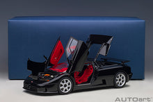 Indlæs billede til gallerivisning 1/18 Bugatti EB110 SS, black 1:18